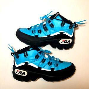Brand new, Fila Women’s Athletic Shoes, size 9, color( blue).